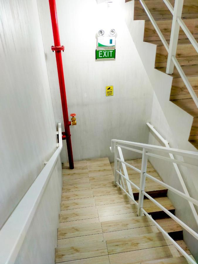 Pasay Centrale Hotel Luaran gambar