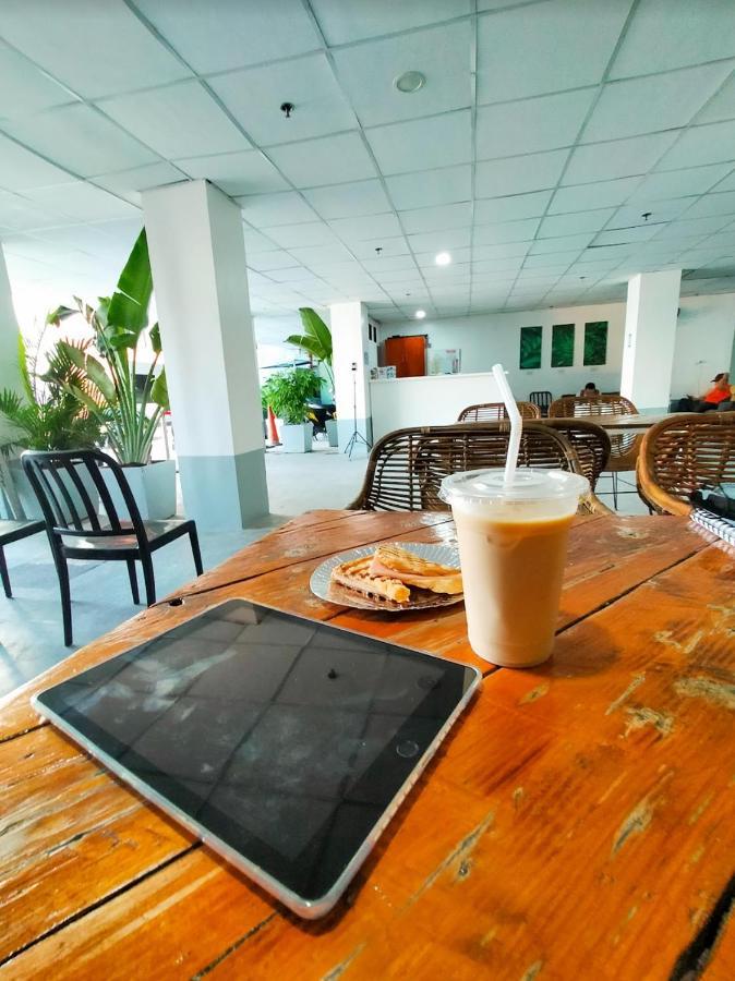 Pasay Centrale Hotel Luaran gambar